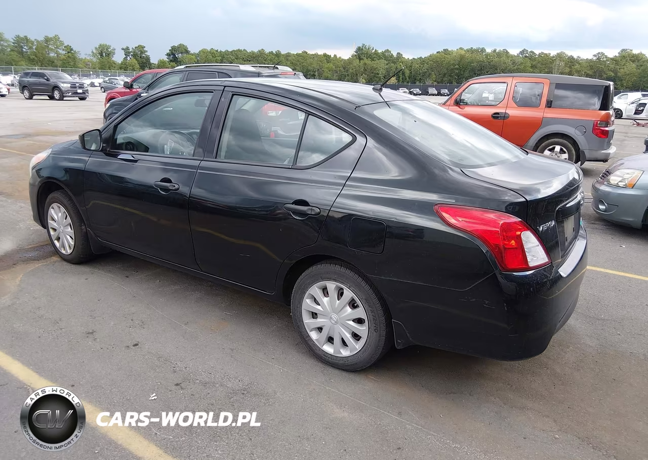 2016 Nissan Versa 1.6 S VIN:3N1CN7AP3GL826733 - 3