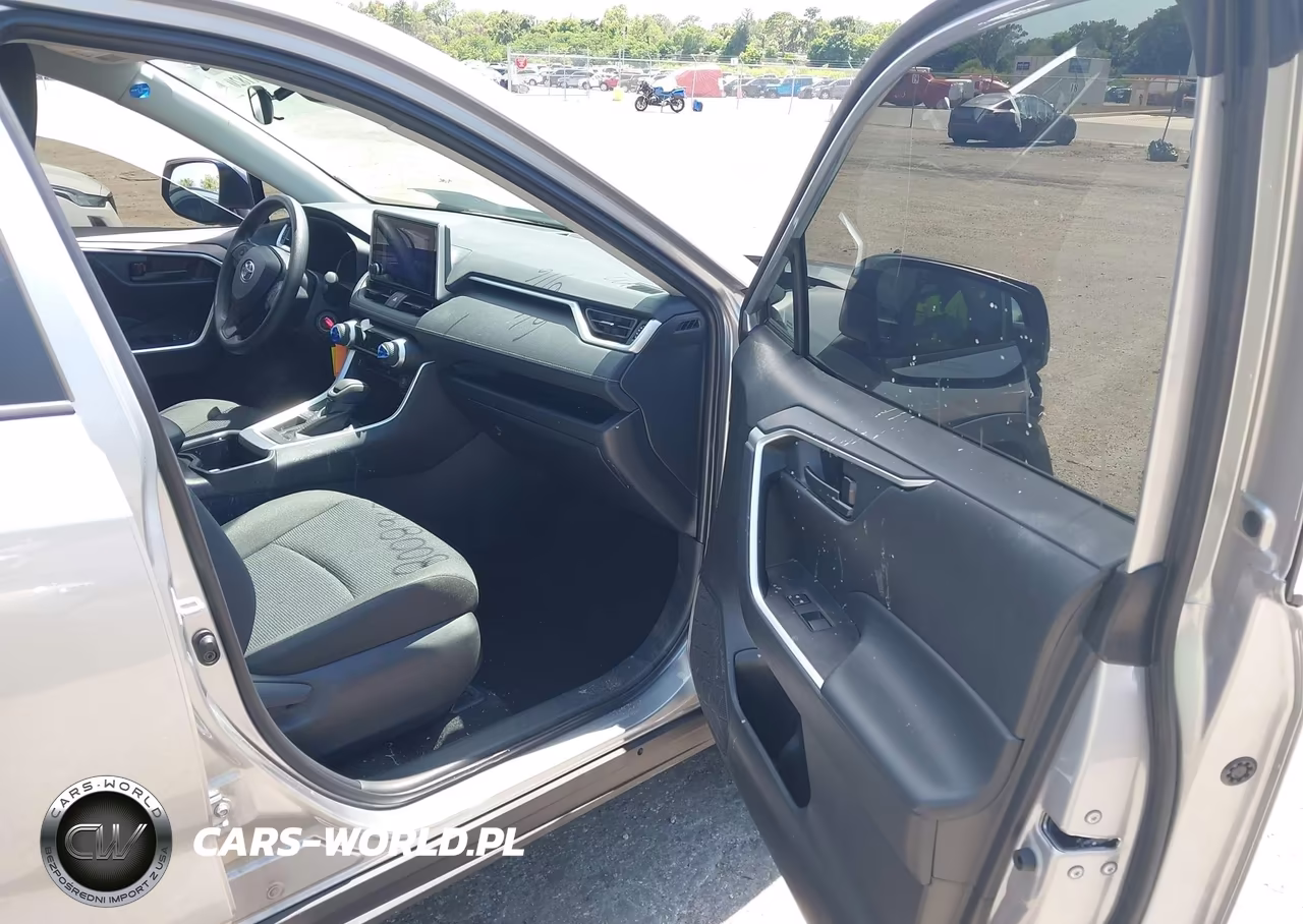 2025 Toyota Rav4 Le VIN:2T3H1RFV5SC304190 - 5