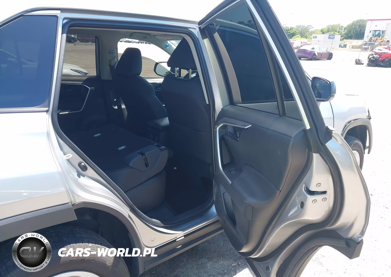 2025 Toyota Rav4 Le VIN:2T3H1RFV5SC304190 - 8