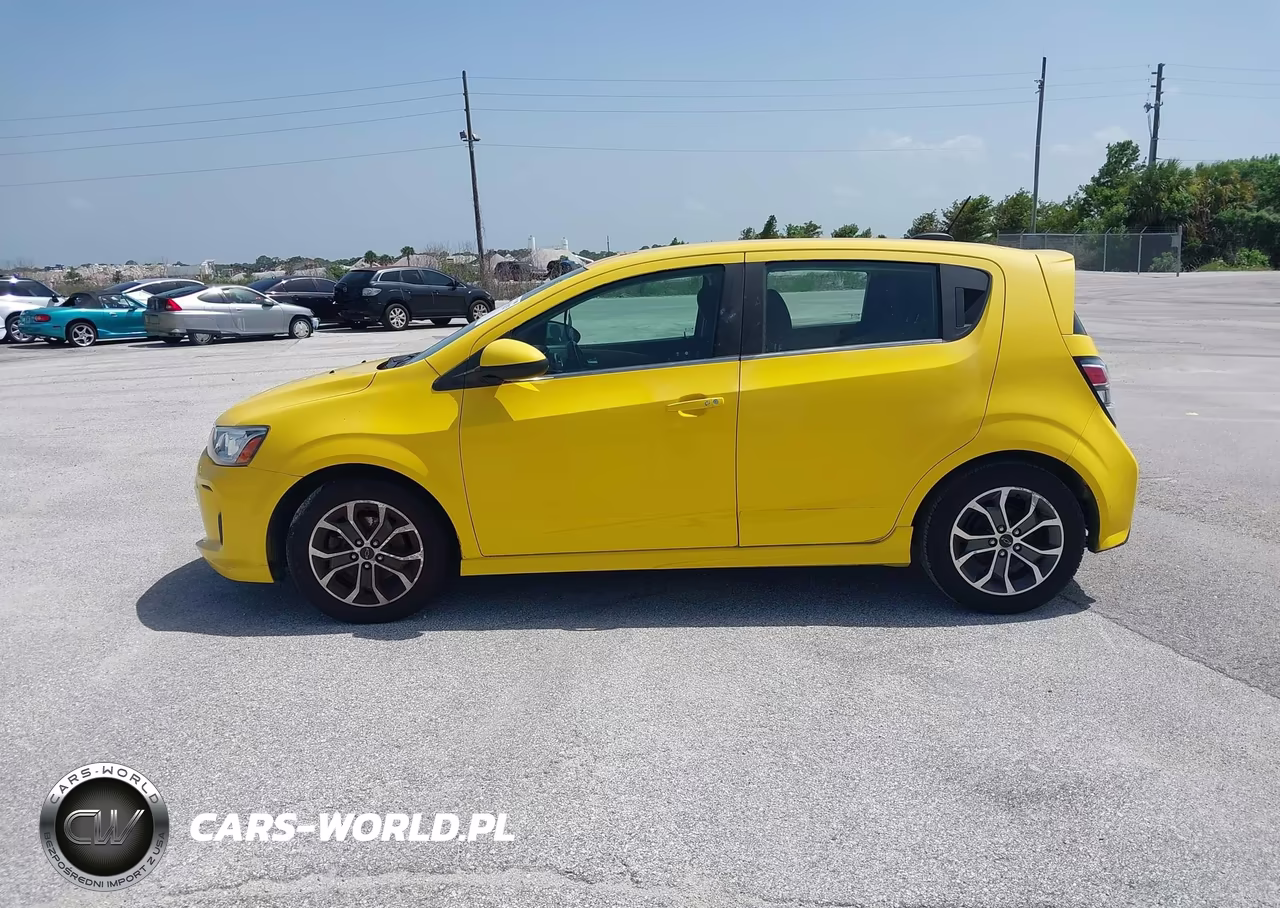 2020 Chevrolet Sonic Fwd Lt 5-Door VIN:1G1JD6SB2L4101217 - 14