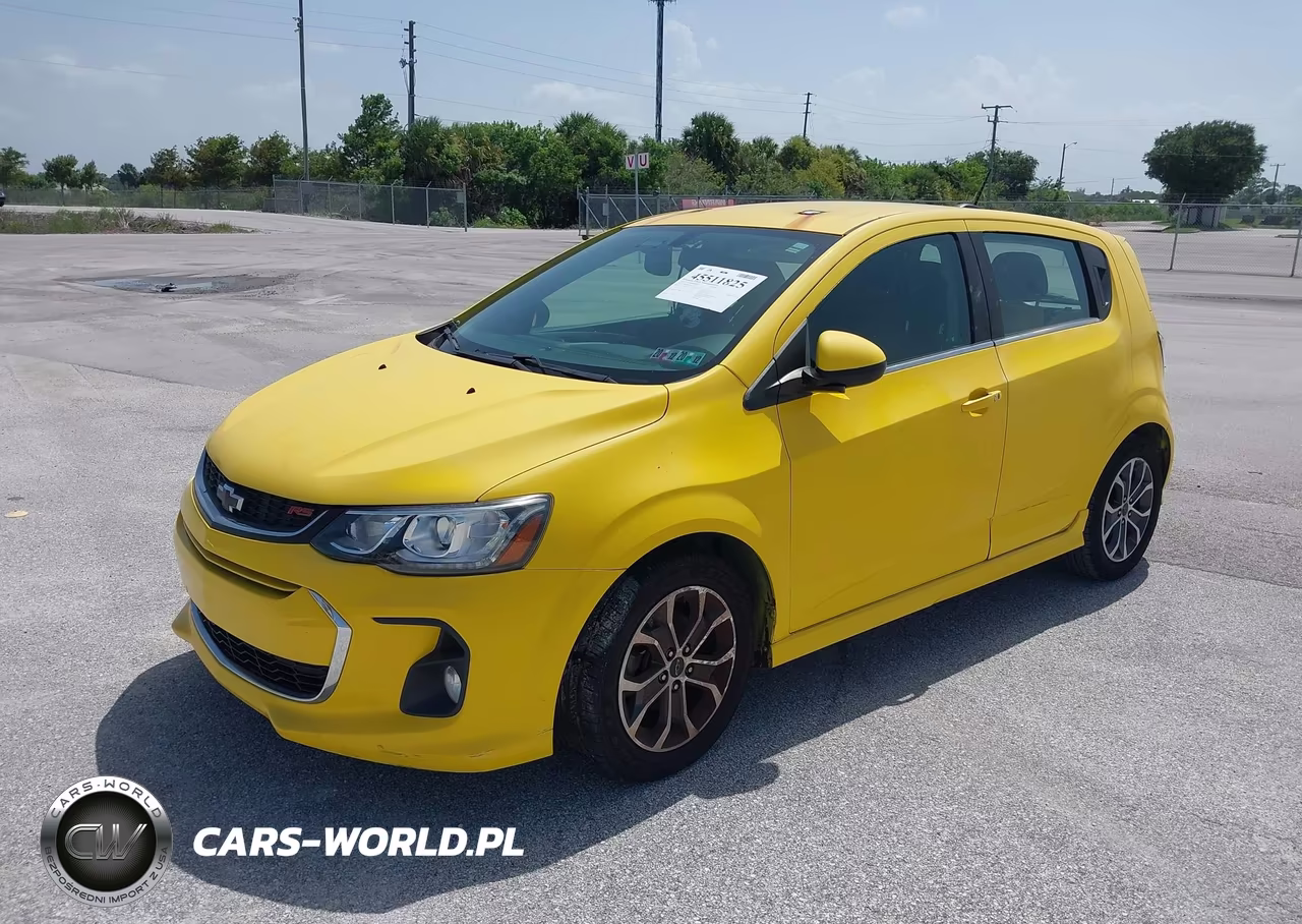 2020 Chevrolet Sonic Fwd Lt 5-Door VIN:1G1JD6SB2L4101217 - 2