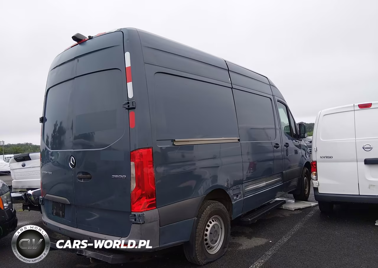 2019 Mercedes-Benz Sprinter 2500 Standard Roof V6 VIN:WD4PF0CD1KT004495 - 13