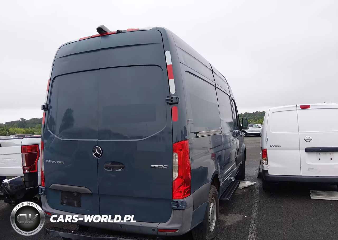 2019 Mercedes-Benz Sprinter 2500 Standard Roof V6 VIN:WD4PF0CD1KT004495 - 4