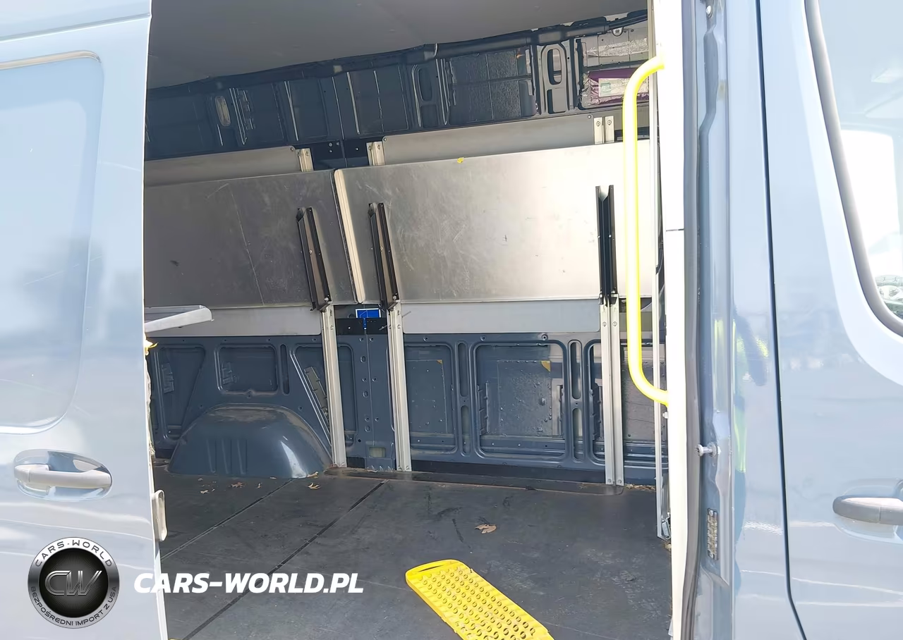 2019 Mercedes-Benz Sprinter 2500 Standard Roof V6 VIN:WD4PF0CD1KT004495 - 8