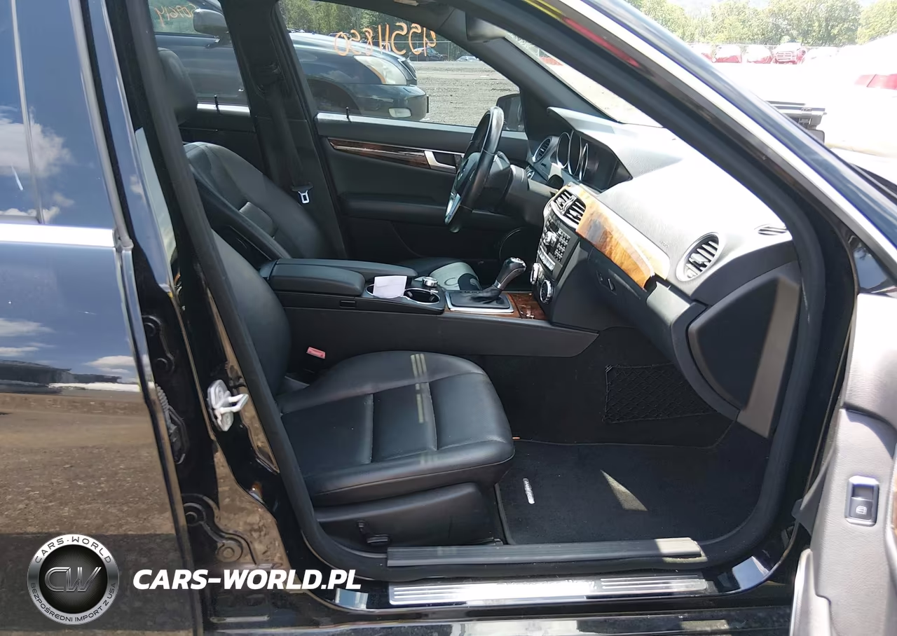 2012 Mercedes-Benz C 300 Sport 4Matic VIN:WDDGF8BB8CR232488 - 5