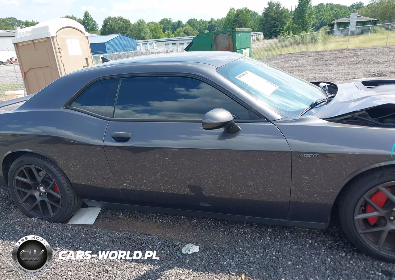 2016 Dodge Challenger R-T Shaker VIN:2C3CDZBT3GH168545 - 13