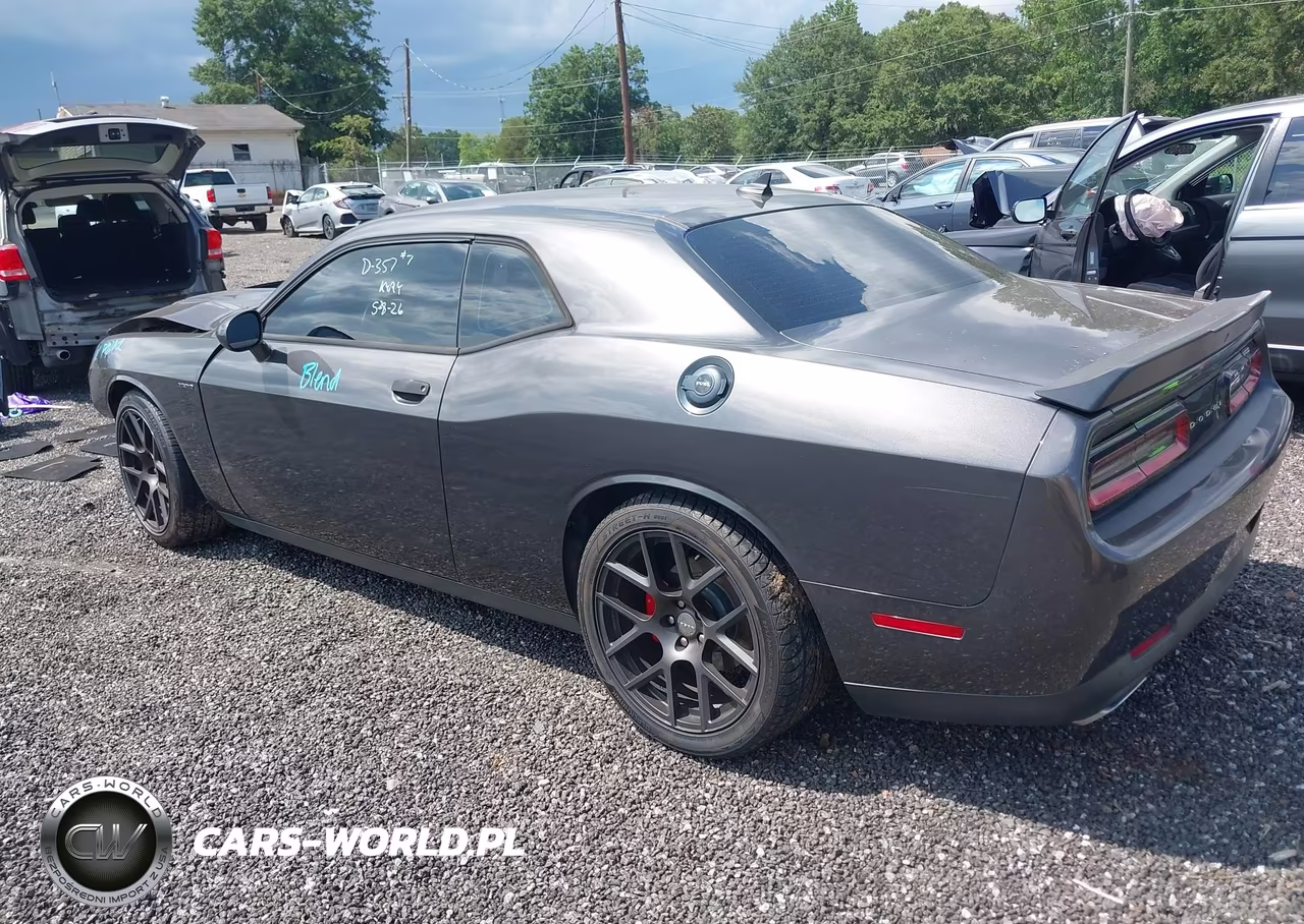 2016 Dodge Challenger R-T Shaker VIN:2C3CDZBT3GH168545 - 3