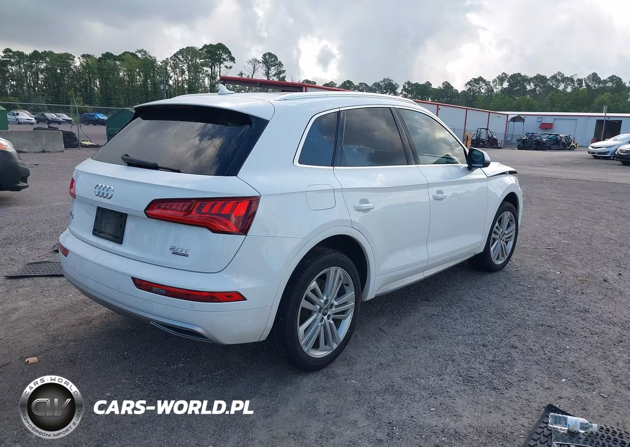 2018 Audi Q5 2.0T Premium-2.0T Tech Premium VIN:WA1BNAFY4J2021835 - 4