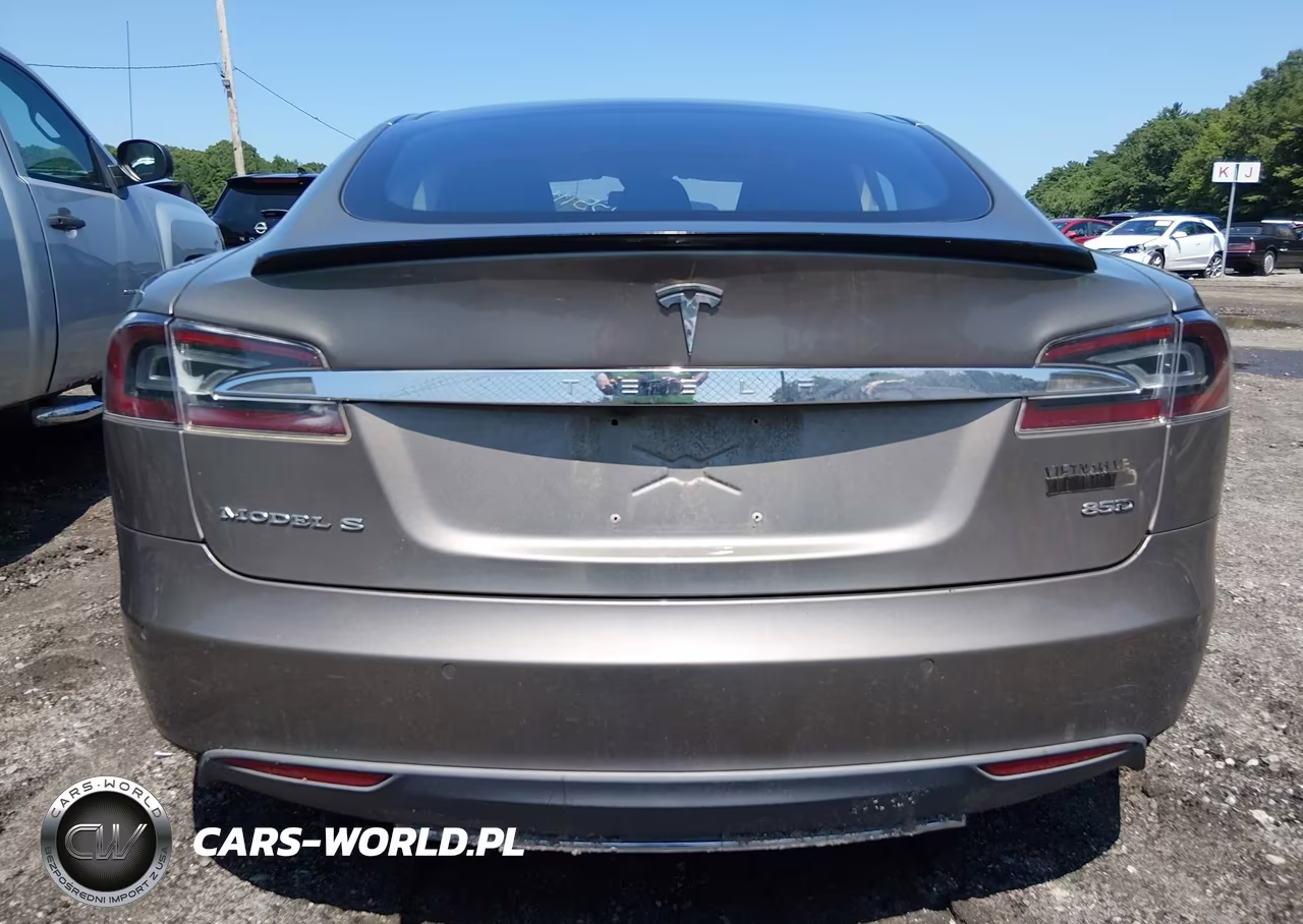 2015 Tesla Model S 70D-85D-P85D VIN:5YJSA1H23FF089204 - 14