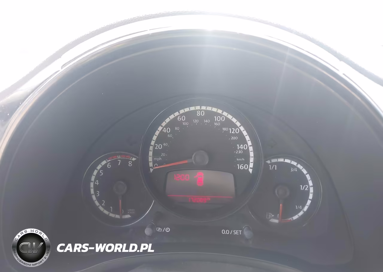 VOLKSWAGEN BEETLE VIN:3VWF17AT5FM640751 - 7