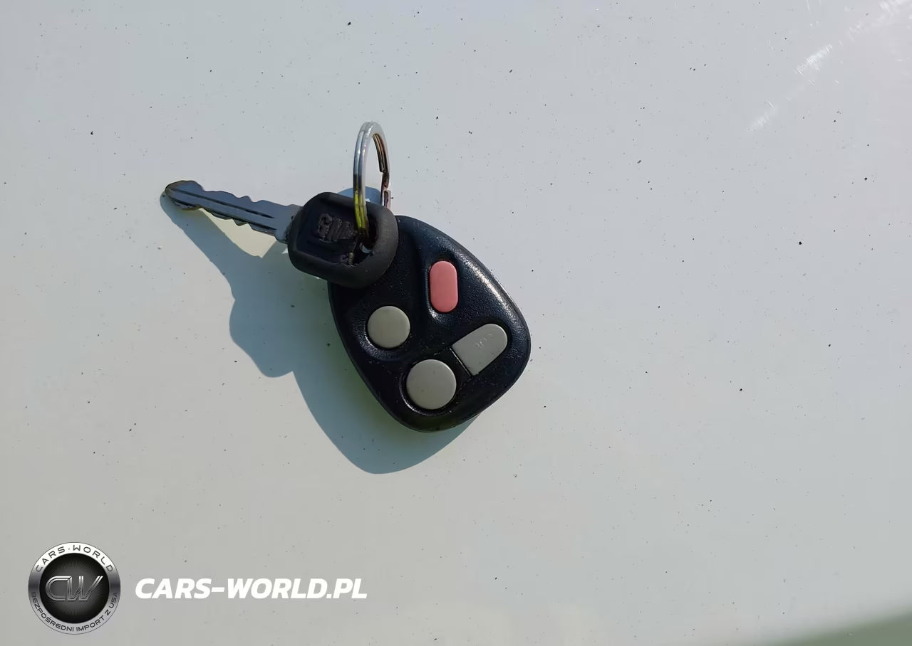 2004 Chevrolet Cavalier VIN:1G1JC52F747107224 - 11
