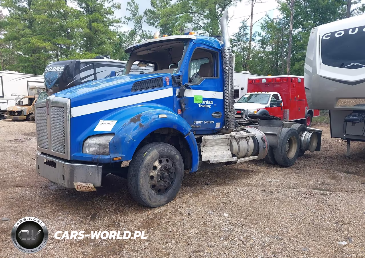 2017 Kenworth T880 VIN:1XKZDP9X6HJ169874 - 2