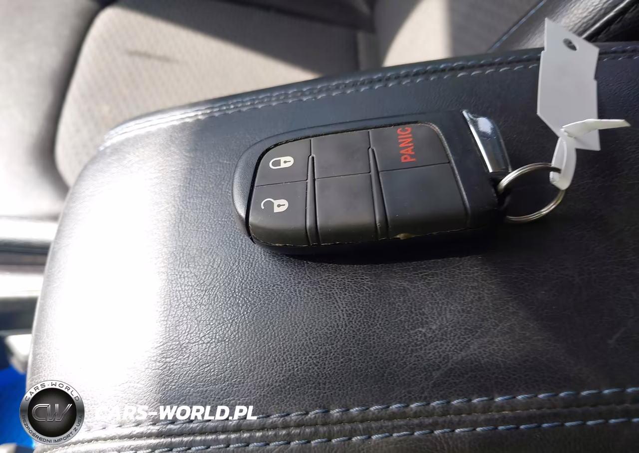2022 Jeep Compass Latitude 4X4 VIN:3C4NJDBB2NT152882 - 11