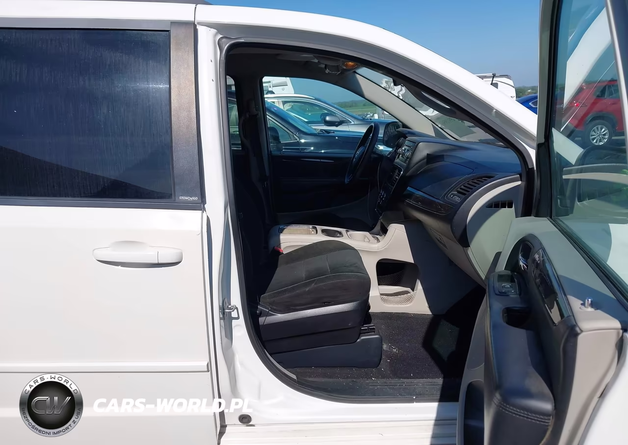 2012 Dodge Grand Caravan Sxt VIN:2C4RDGCG4CR154413 - 5