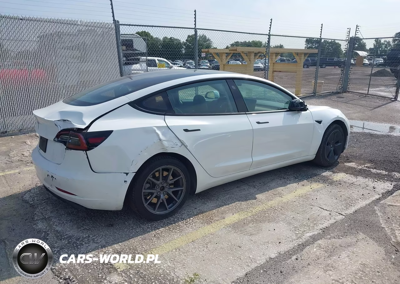 2021 Tesla Model 3 Standard Range Plus Rear-Wheel Drive VIN:5YJ3E1EA6MF868159 - 4