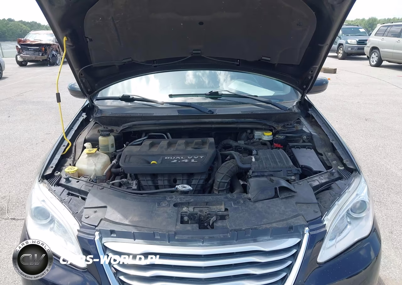 2013 Chrysler 200 Touring VIN:1C3CCBBB9DN579968 - 10
