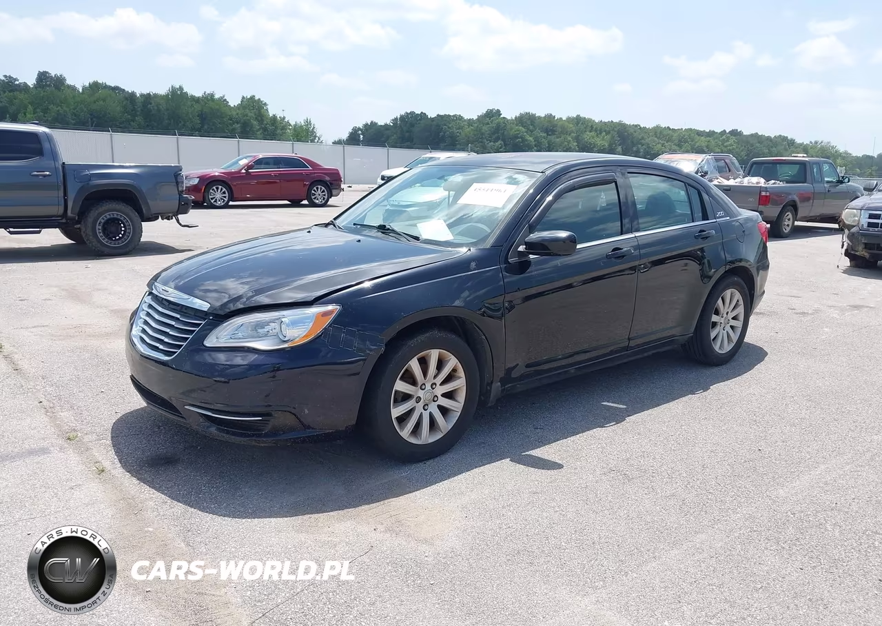 2013 Chrysler 200 Touring VIN:1C3CCBBB9DN579968 - 2