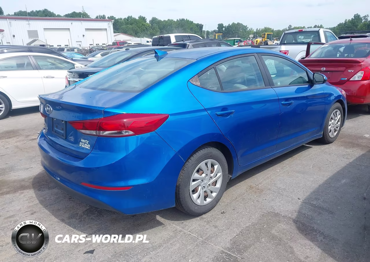 2017 Hyundai Elantra Se VIN:5NPD74LFXHH200211 - 4