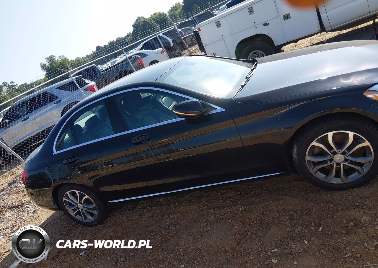 2016 Mercedes-Benz C 300 4Matic VIN:55SWF4KB3GU106970 - 13