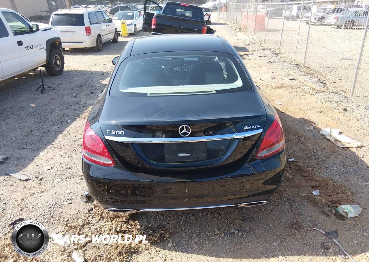 2016 Mercedes-Benz C 300 4Matic VIN:55SWF4KB3GU106970 - 16