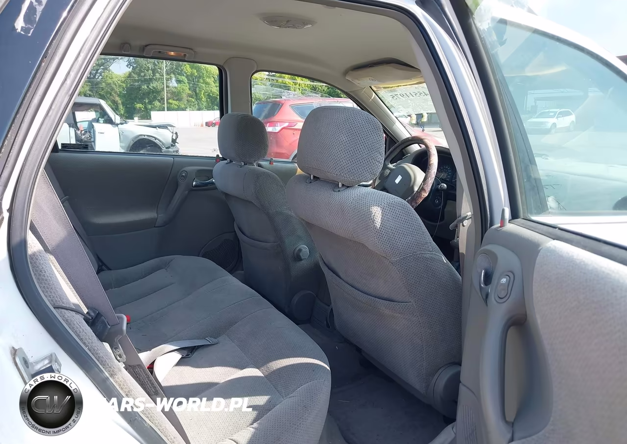 2000 Saturn Lw2 VIN:1G8JW82R0YY700296 - 8