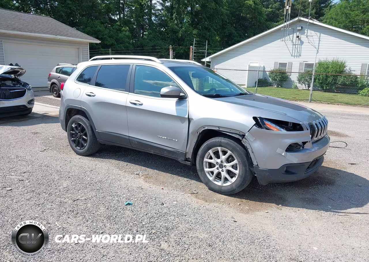 2017 Jeep Cherokee Latitude – zdjęcie 1 z 17