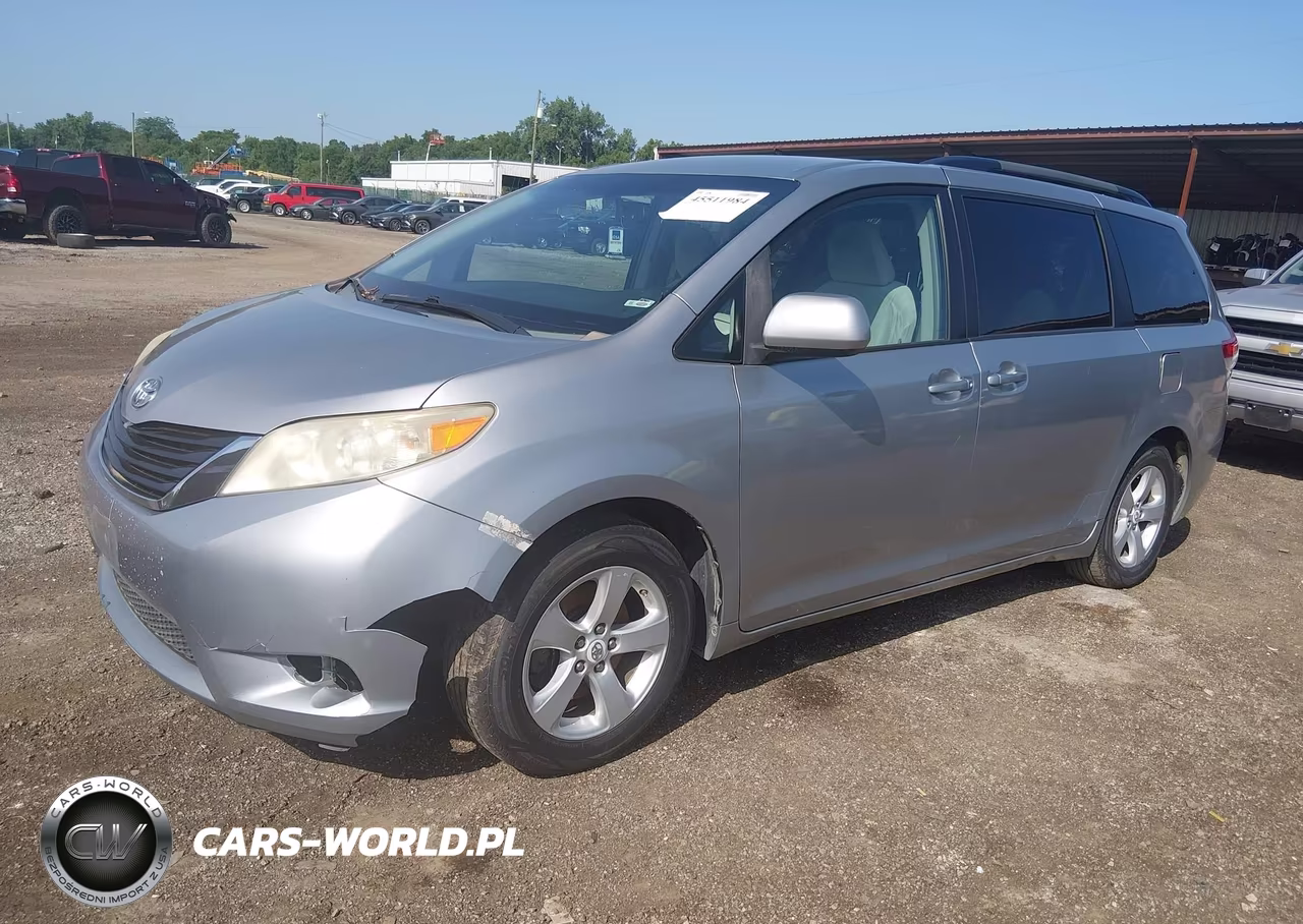 2011 Toyota Sienna Le V6 VIN:5TDKK3DC3BS124031 - 2