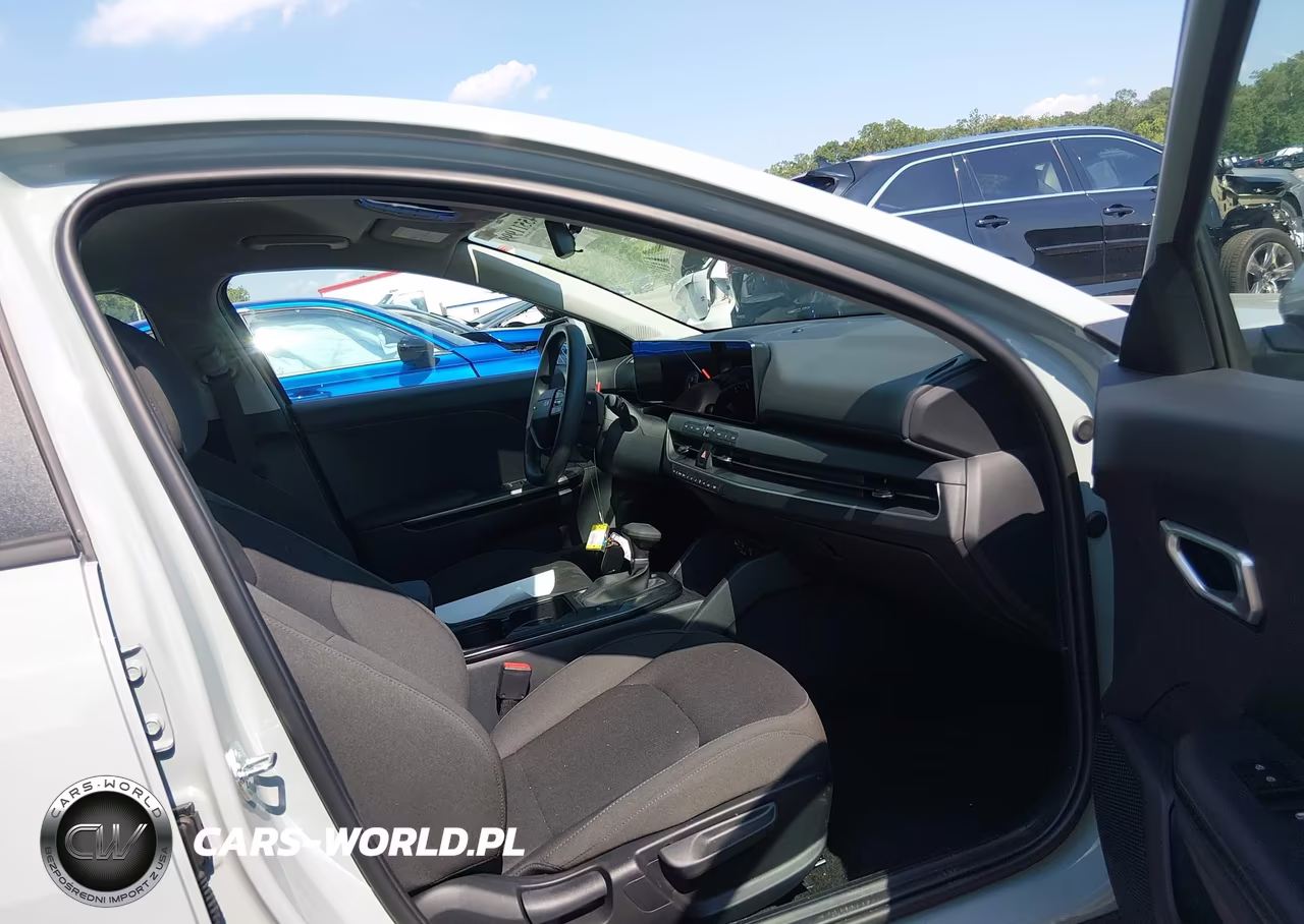 2026 Kia K4 Lxs VIN:3KPFT4DE6TE266326 - 5
