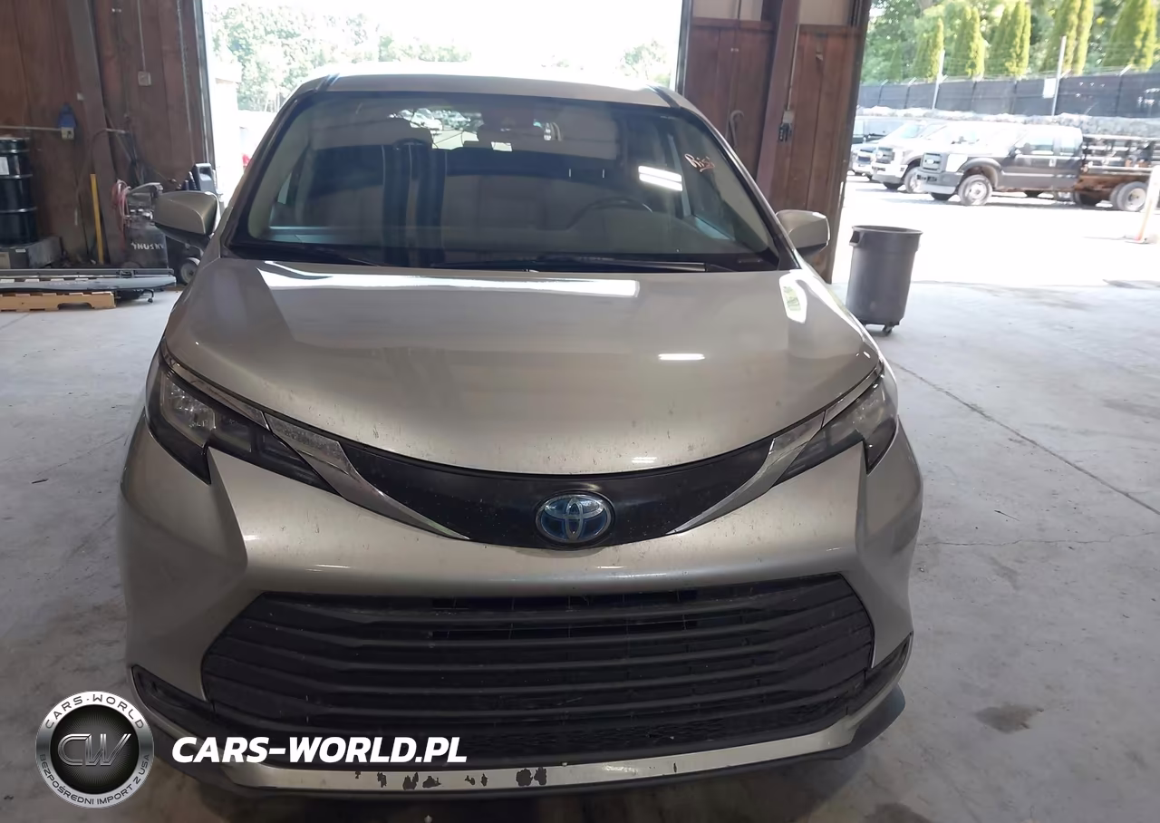 2022 Toyota Sienna Le VIN:5TDKSKFC8NS065960 - 12