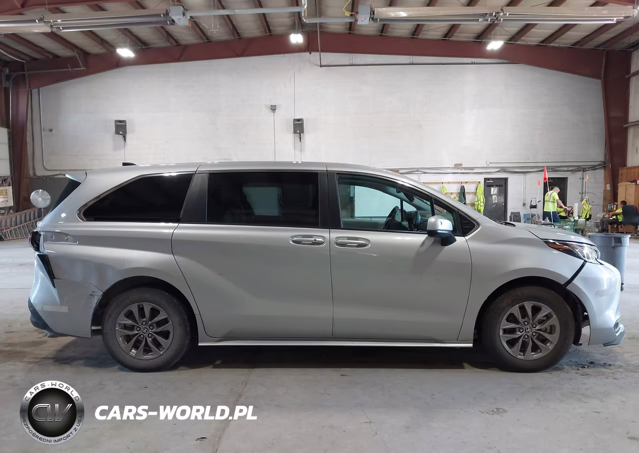 2023 Toyota Sienna Le VIN:5TDKRKEC3PS165870 - 14