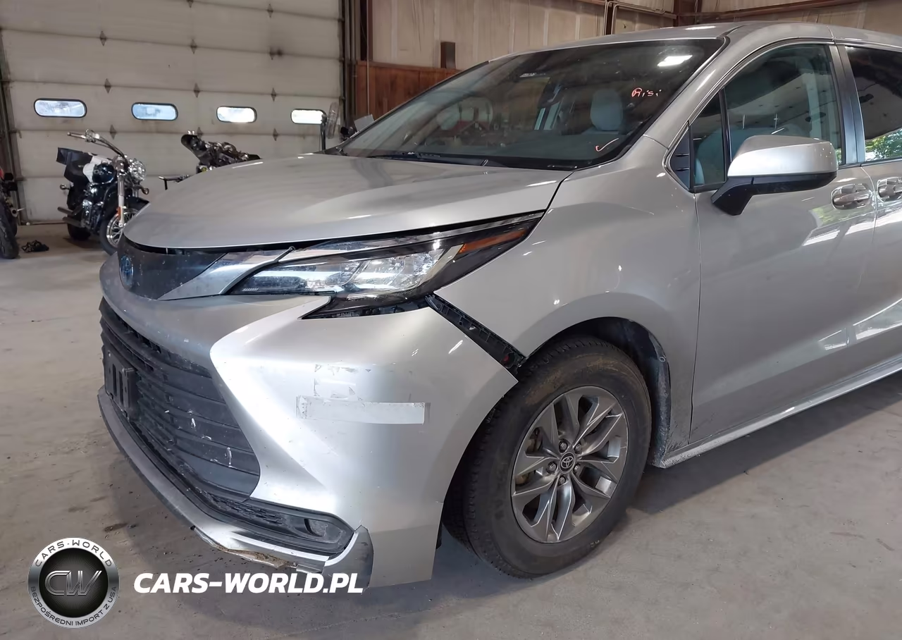 2023 Toyota Sienna Le VIN:5TDKRKEC3PS165870 - 18