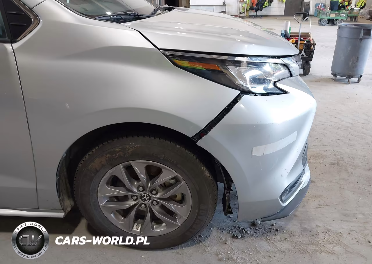 2023 Toyota Sienna Le VIN:5TDKRKEC3PS165870 - 21