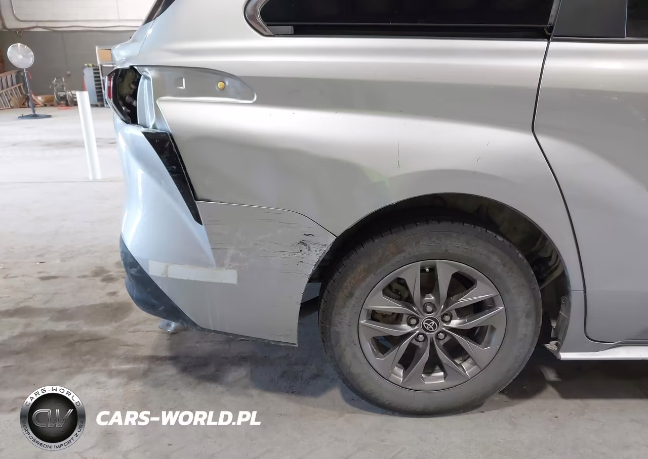 2023 Toyota Sienna Le VIN:5TDKRKEC3PS165870 - 22