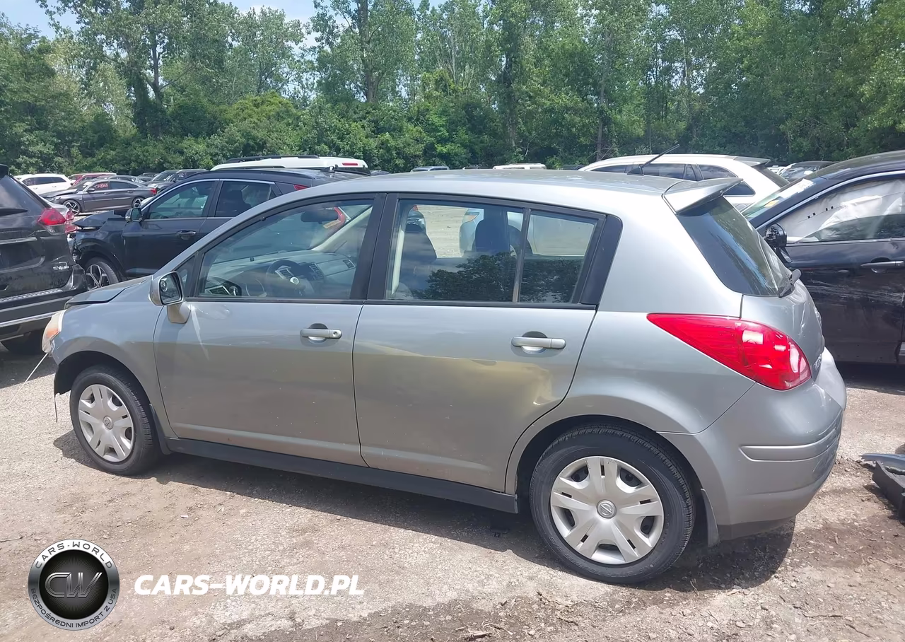 2009 Nissan Versa 1.8S VIN:3N1BC13E89L464590 - 15