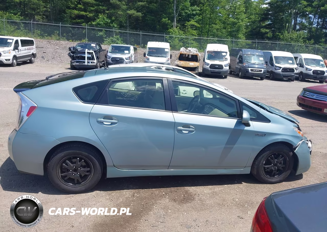 2014 Toyota Prius VIN:JTDKN3DU1E1804916 - 13