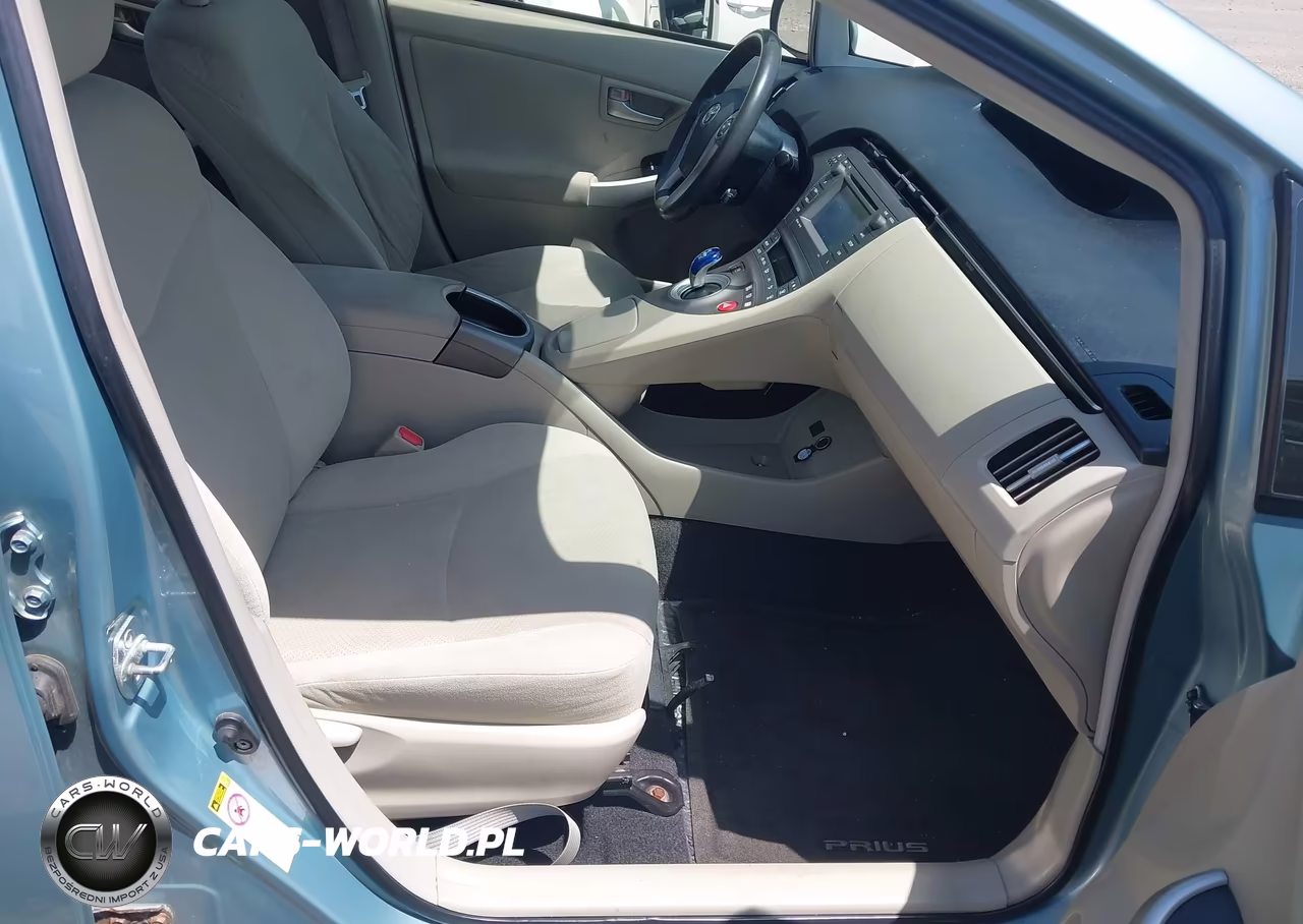 2014 Toyota Prius VIN:JTDKN3DU1E1804916 - 5