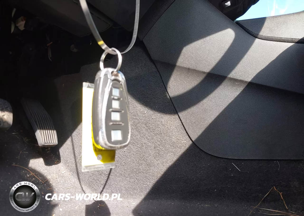 2018 Chevrolet Malibu 1Ls VIN:1G1ZB5ST3JF220083 - 11