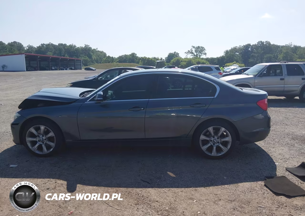 2015 BMW 328I xDrive VIN:WBA3B5C57FF959555 - 14