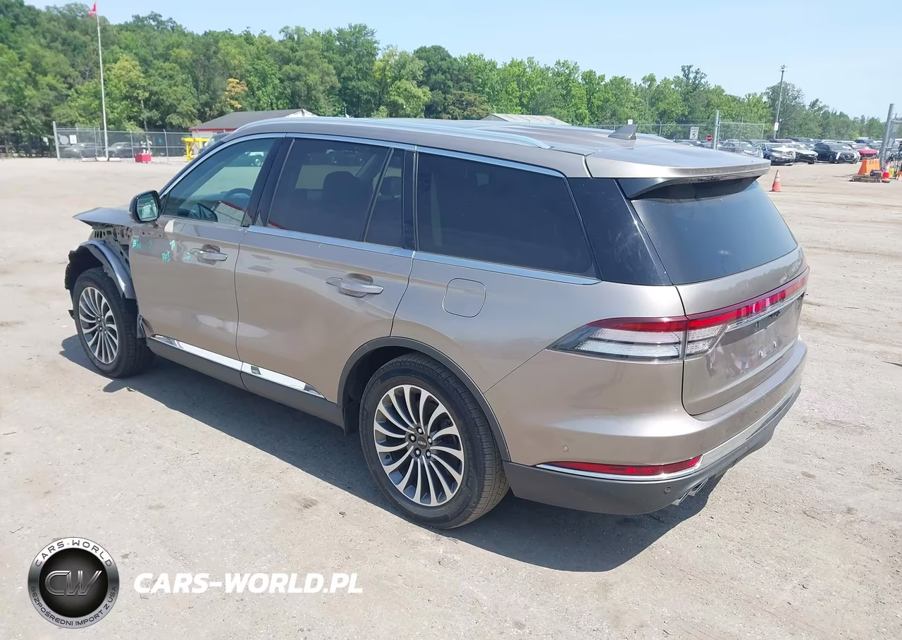2020 Lincoln Aviator Reserve VIN:5LM5J7XC3LGL32207 - 3