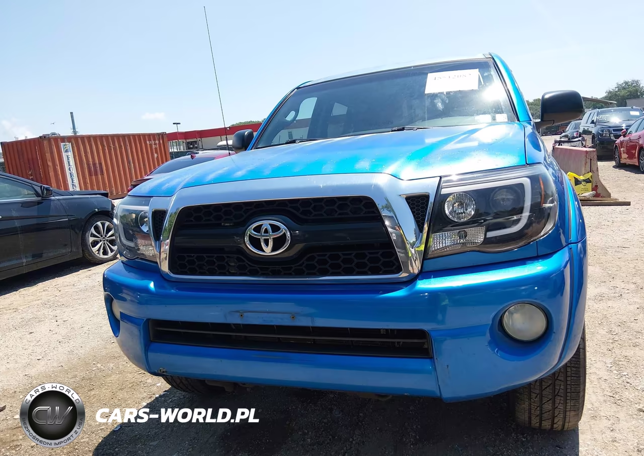 2011 Toyota Tacoma Base V6 VIN:3TMLU4ENXBM074619 - 12