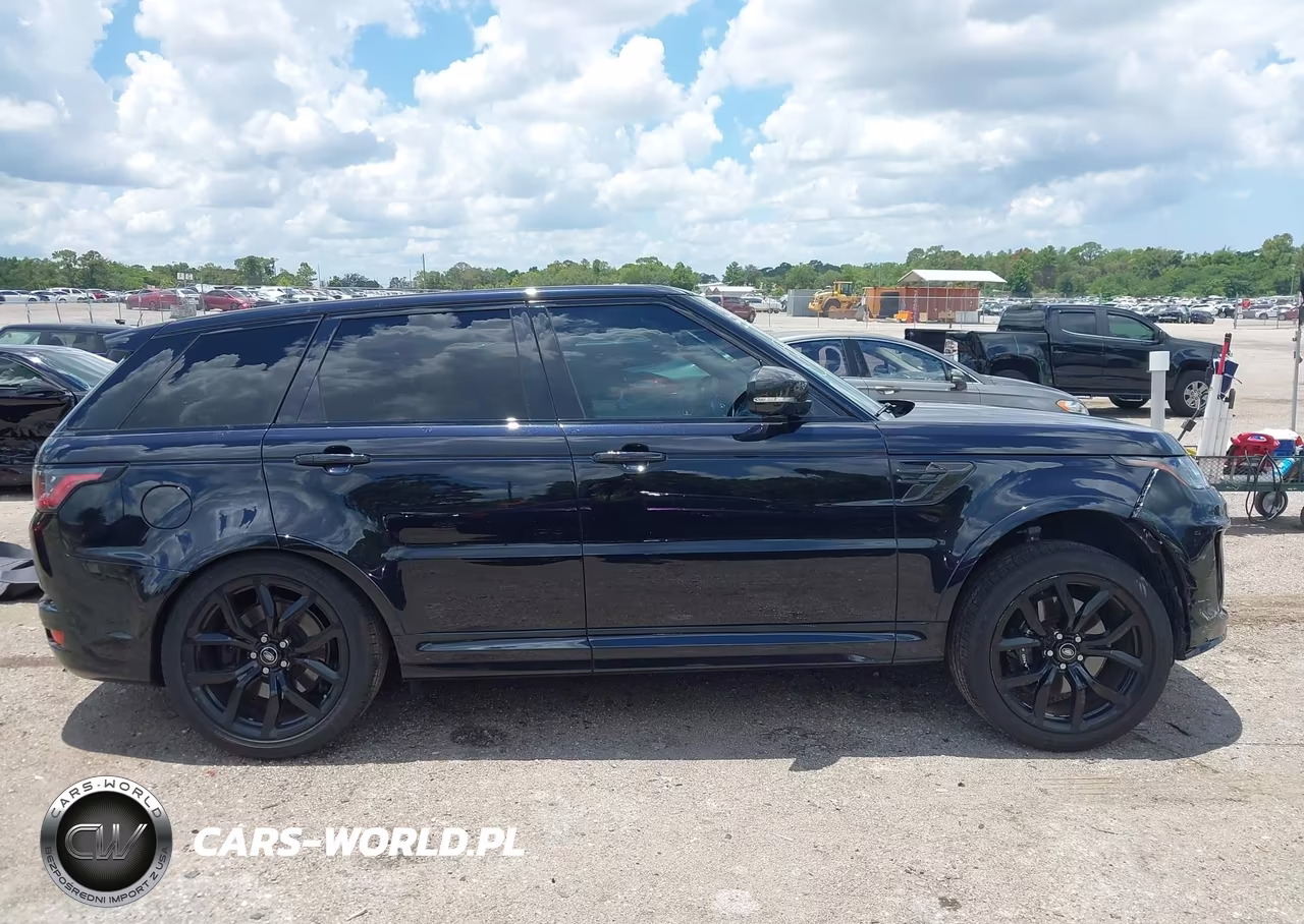 2022 Land Rover Range Rover Sport Svr-Svr Carbon Edition VIN:SALWZ2REXNA799676 - 13
