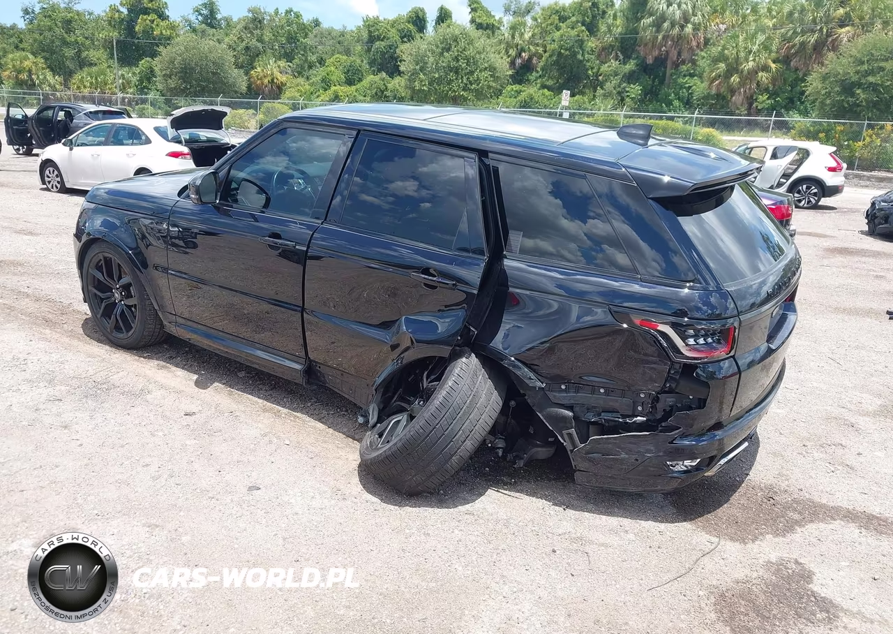 2022 Land Rover Range Rover Sport Svr-Svr Carbon Edition VIN:SALWZ2REXNA799676 - 3