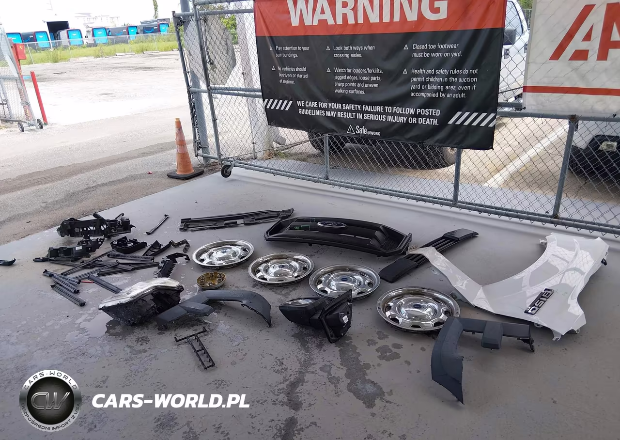 2017 Ford F-150 Xl VIN:1FTMF1C85HKD29641 - 12