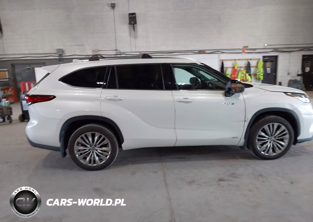 2021 Toyota Highlander Hybrid Platinum VIN:5TDEBRCH5MS058050 - 13
