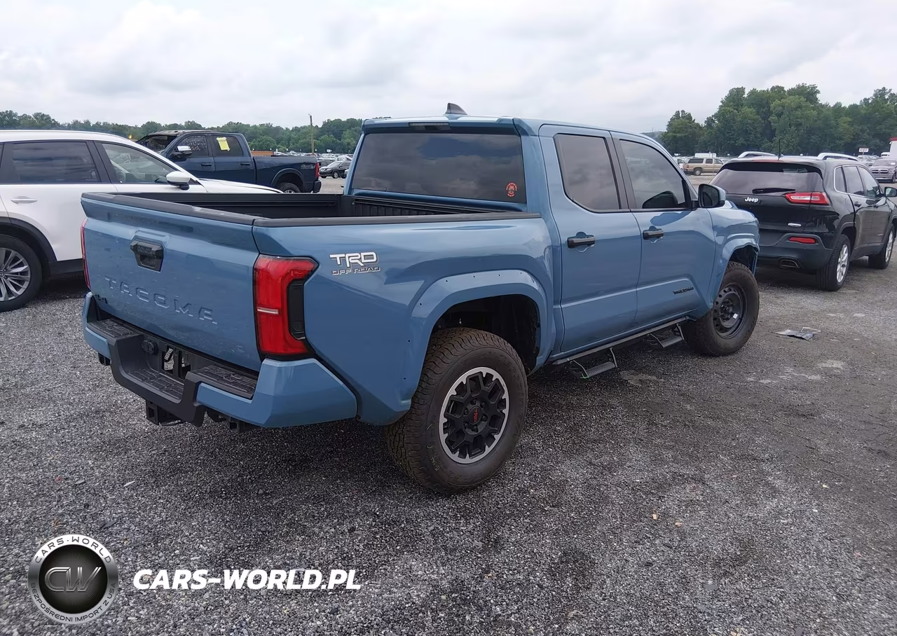 2026 Toyota Tacoma Trd Off Road VIN:3TMLB5JN0TM236504 - 4
