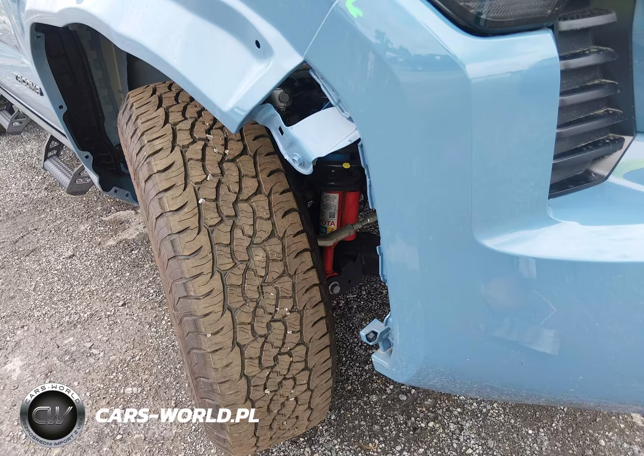 2026 Toyota Tacoma Trd Off Road VIN:3TMLB5JN0TM236504 - 6