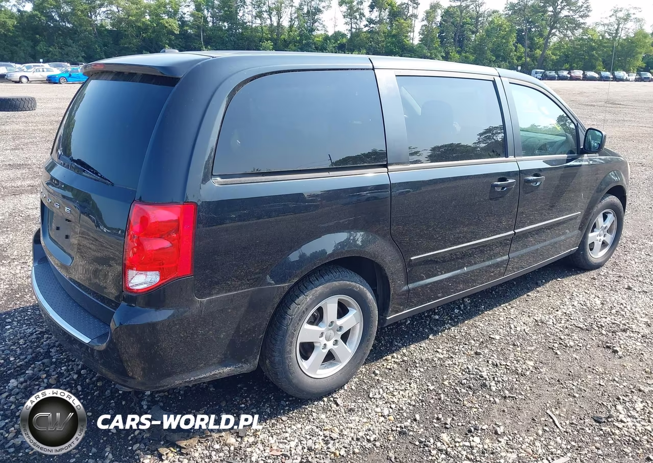 2011 Dodge Grand Caravan Mainstreet VIN:2D4RN3DG0BR629481 - 4