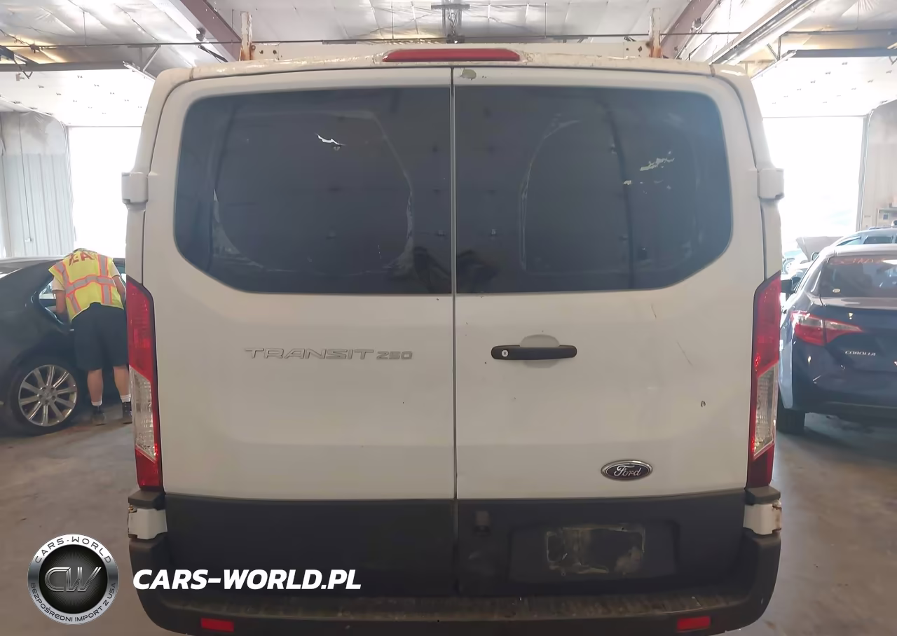 2018 Ford Transit-250 VIN:1FTYR1ZM1JKB38012 - 16