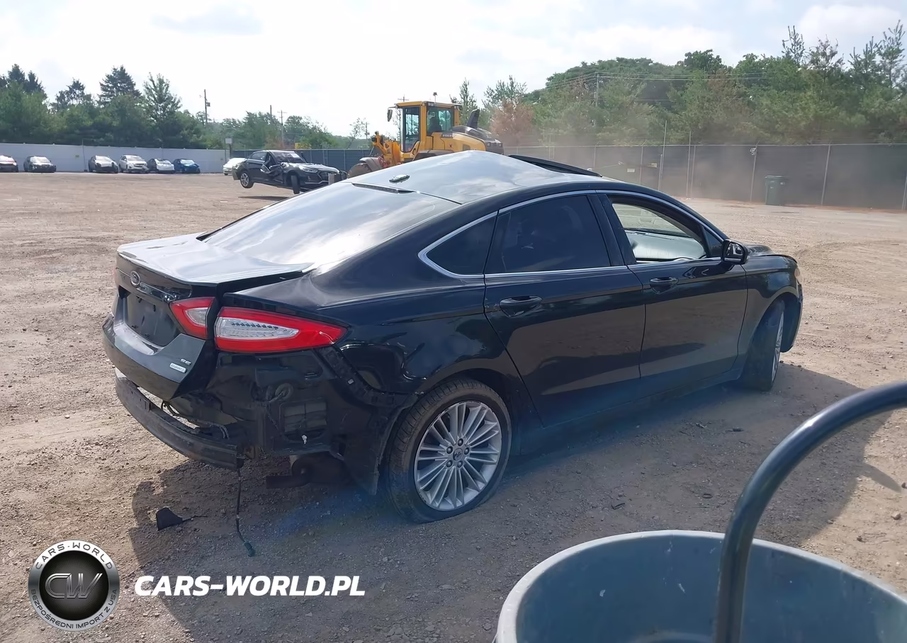 2016 Ford Fusion Se VIN:3FA6P0H92GR381326 - 4
