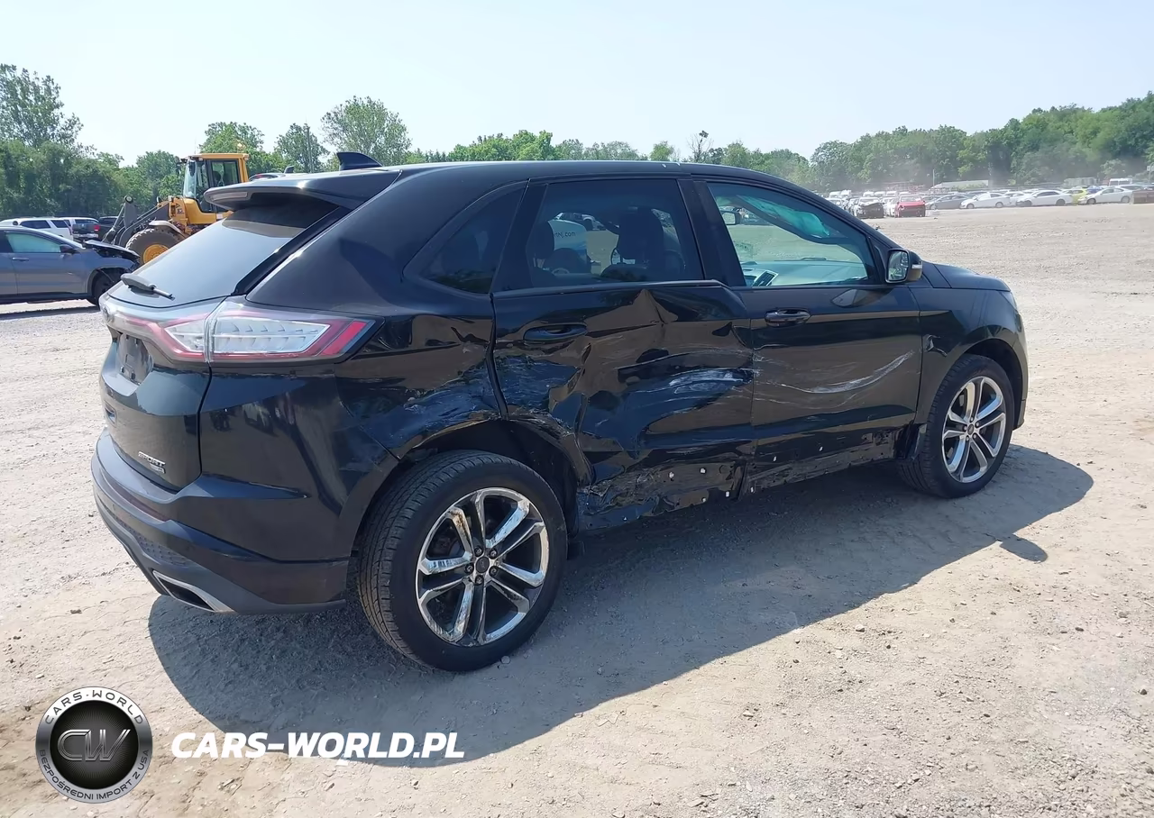 2018 Ford Edge Sport VIN:2FMPK4AP2JBB55737 - 4